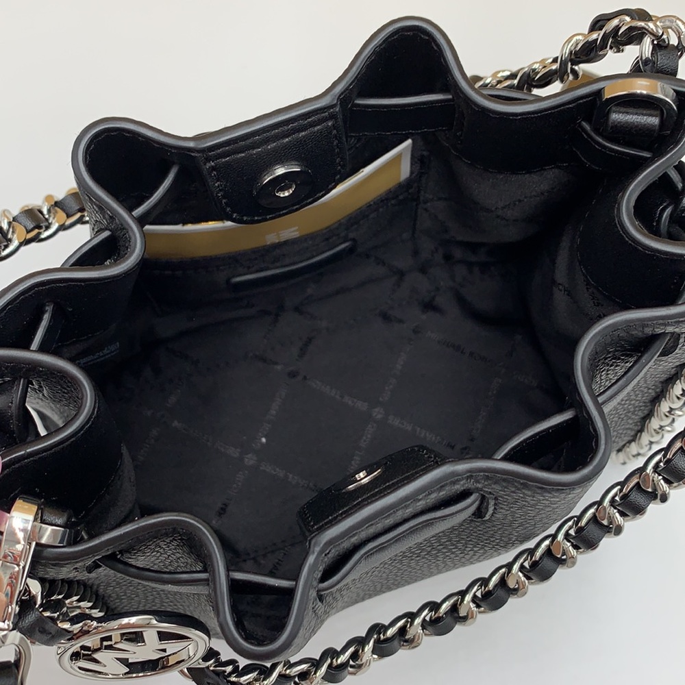 MICHAEL KORS
Mina Small Belted Pebbled Leather Chain Crossbody Bag Black color - Picture 9 of 15